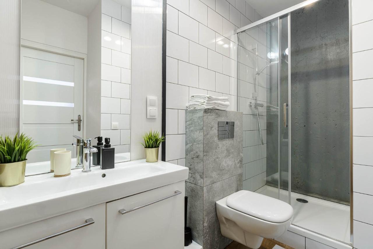 Stylish Apartment In The City Center Of Varşova Dış mekan fotoğraf